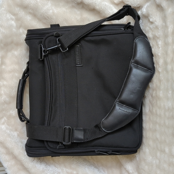 BRIGGS & RILEY | Messenger Laptop Cross-Body Bag - Picture 2 of 16